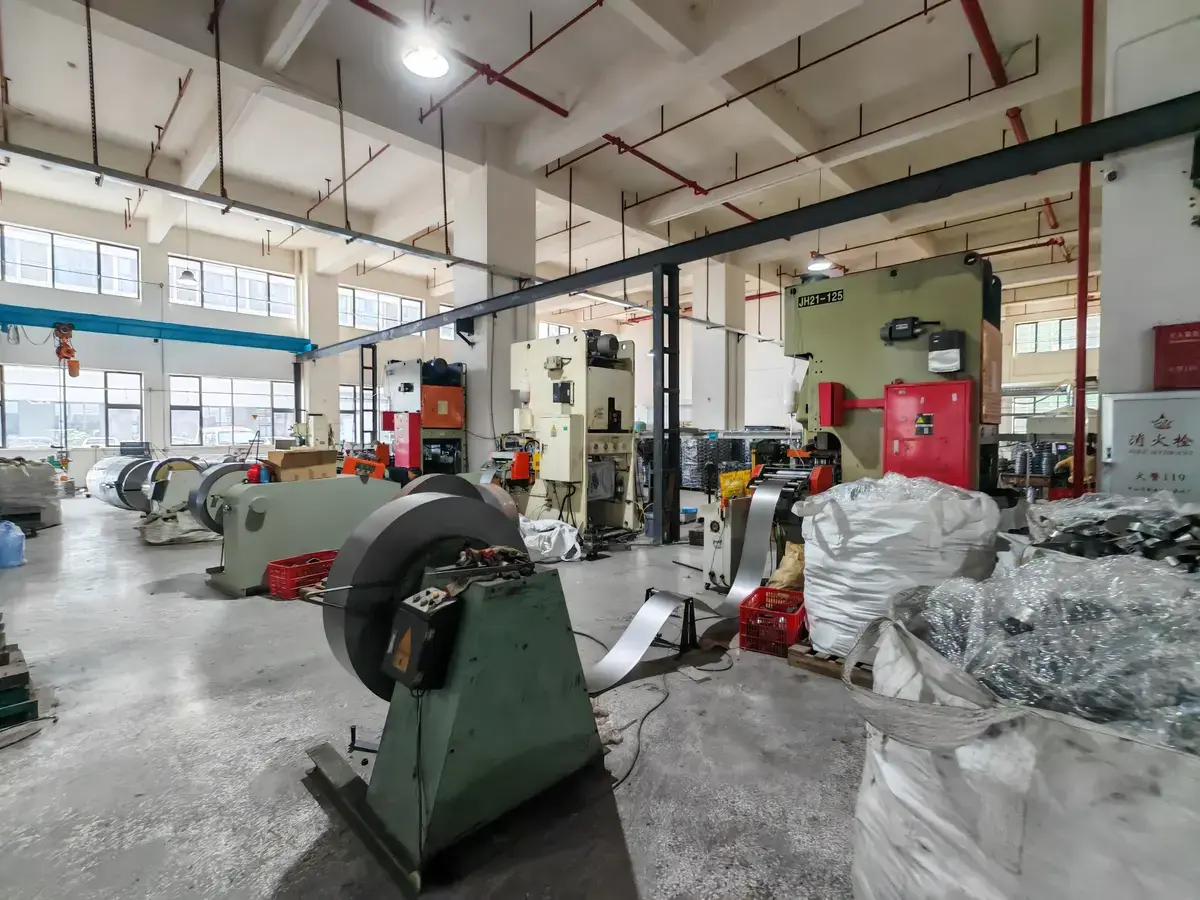 Metalworking and hardware workshops