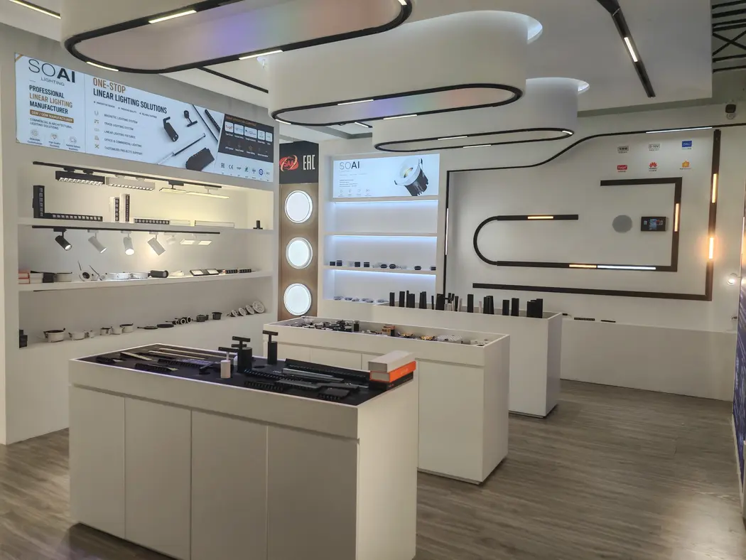 Commercial LED lighting exhibition display