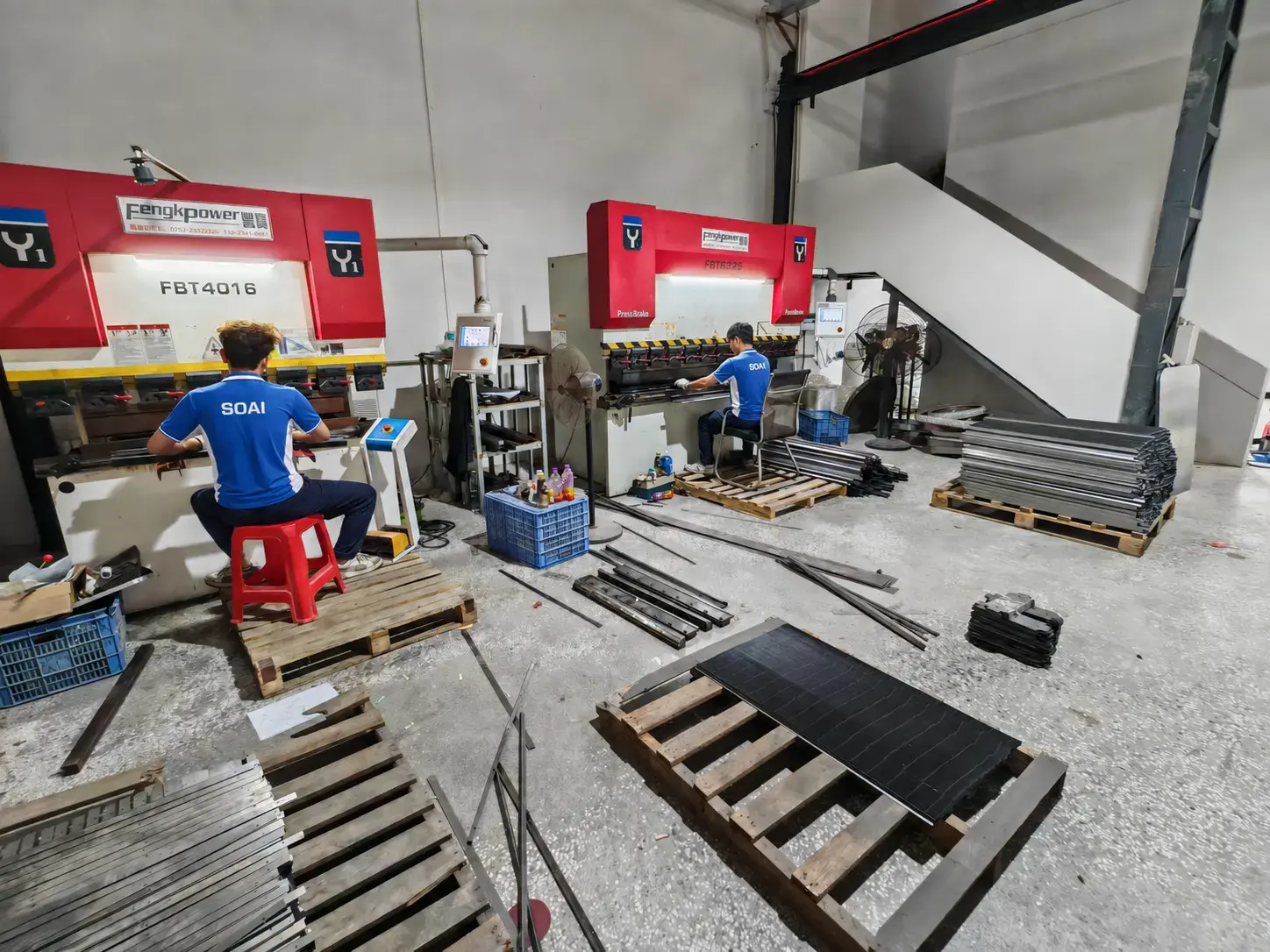 Metal forming equipment at the BAIRAN and SOAI factory